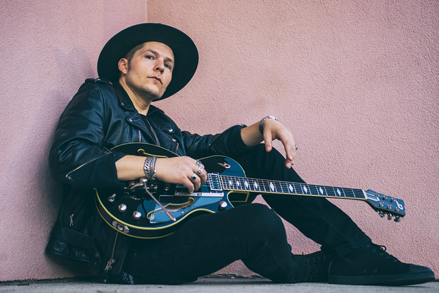 Eric JohansonShow The Lyric Theatre